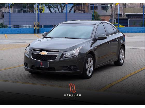 CHEVROLET CRUZE 1.8 LT 16V FLEX 4P AUTOMÁTICO CHEVROLET CRUZE 1.8 LT 16V FLEX 4P AUTOMÁTICO